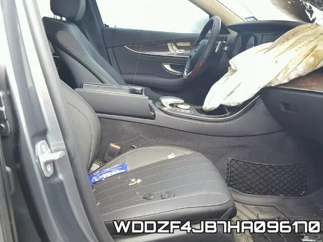 WDDZF4JB7HA096170 фото 6