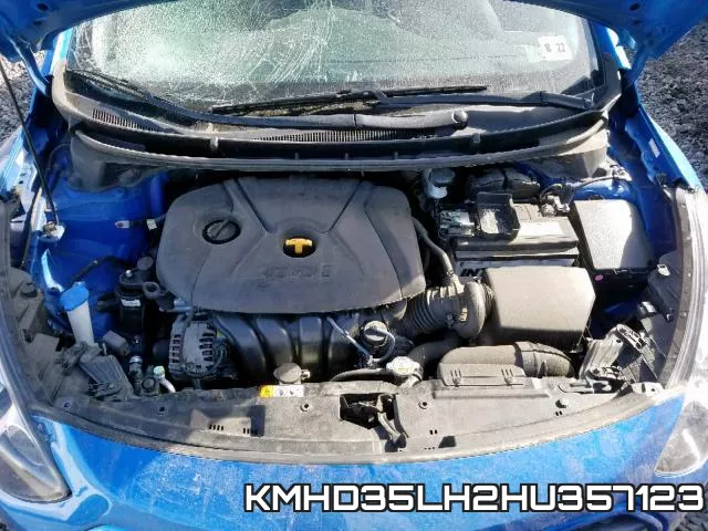 KMHD35LH2HU357123 фото 8