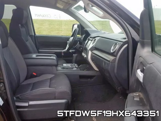 5TFDW5F19HX643351 фото 6