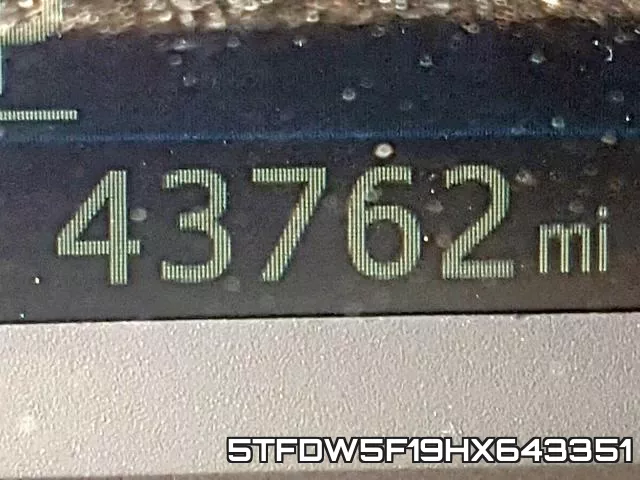 5TFDW5F19HX643351 фото 9