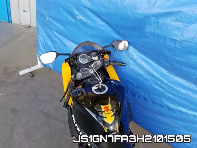 JS1GN7FA3H2101505 фото 5