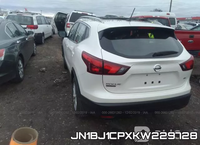JN1BJ1CPXKW229728 фото 3