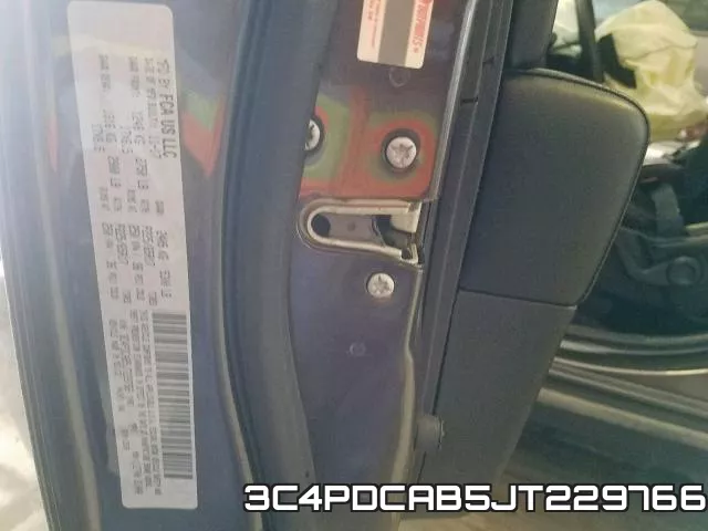 3C4PDCAB5JT229766 фото 2