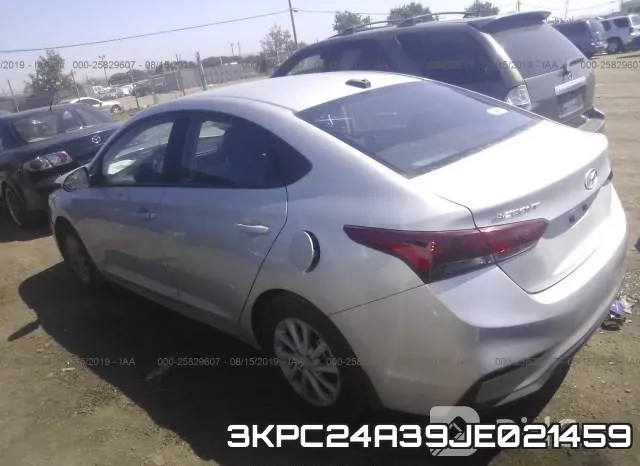 3KPC24A39JE021459 фото 4