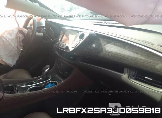 LRBFX2SA3JD059818 фото 6