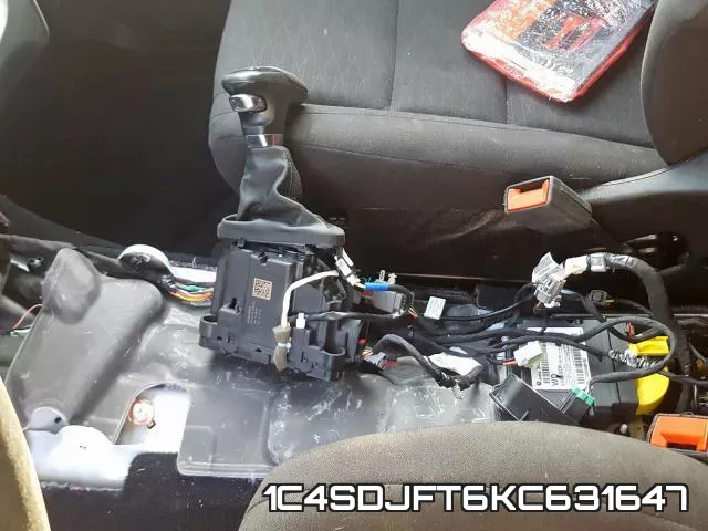 1C4SDJFT6KC631647 фото 10