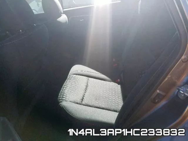 1N4AL3AP1HC233832 фото 7