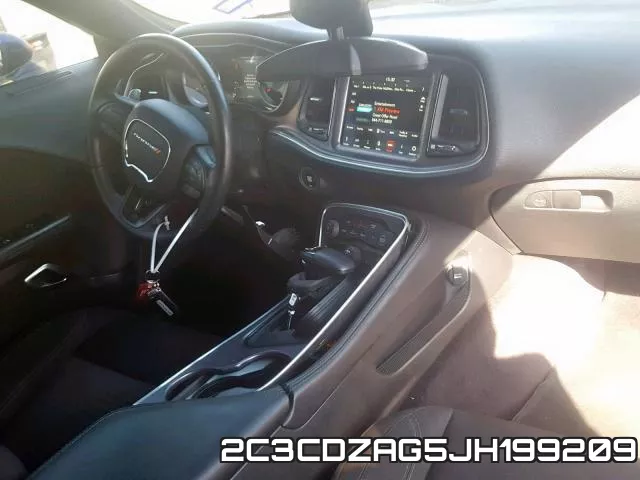 2C3CDZAG5JH199209 фото 10