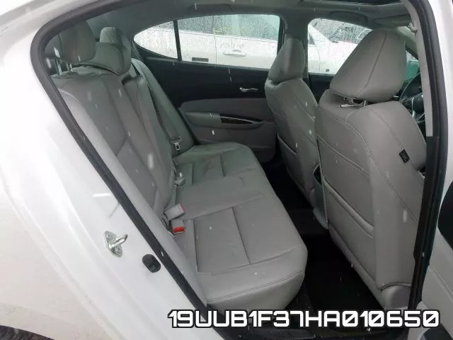 19UUB1F37HA010650 фото 7
