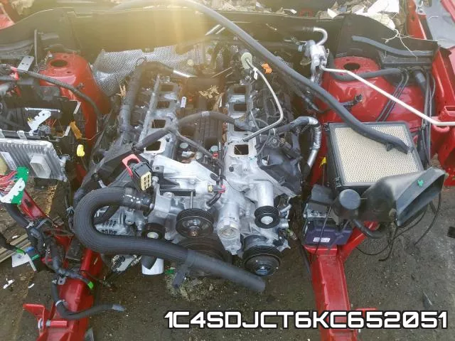 1C4SDJCT6KC652051 фото 8