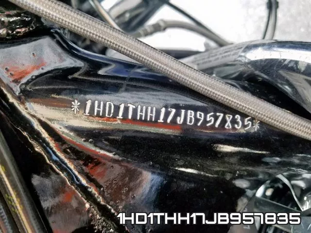 1HD1THH17JB957835 фото 2