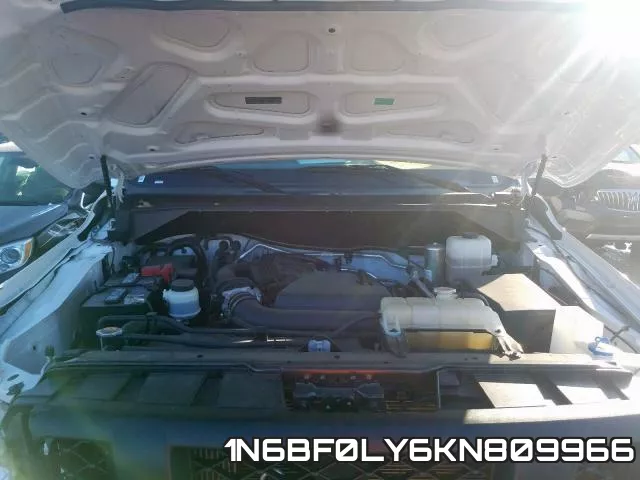 1N6BF0LY6KN809966 фото 8