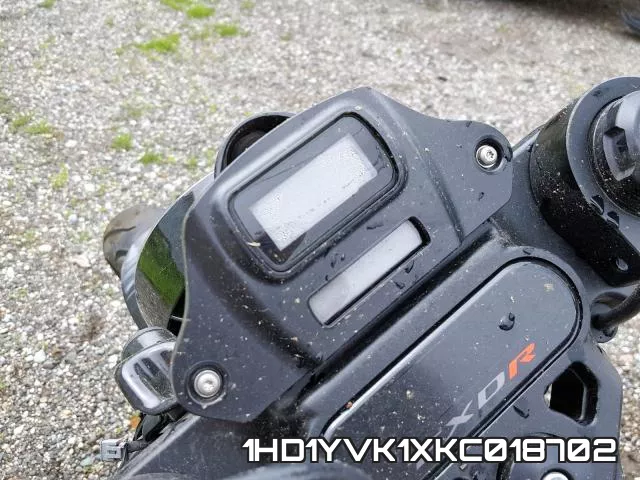 1HD1YVK1XKC018702 фото 9