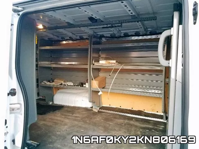 1N6AF0KY2KN806169 фото 7