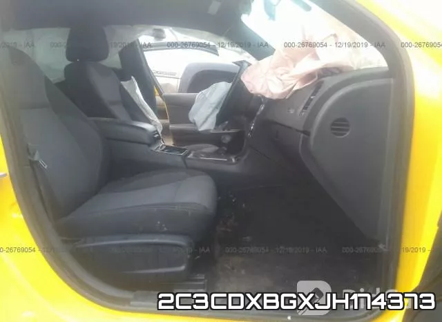 2C3CDXBGXJH174373 фото 5