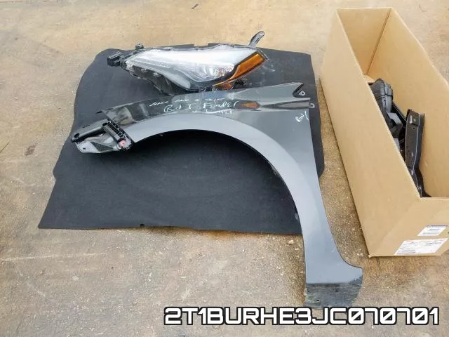 2T1BURHE3JC070701 фото 9