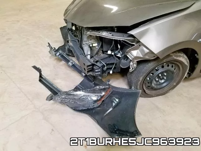 2T1BURHE5JC963923 фото 8