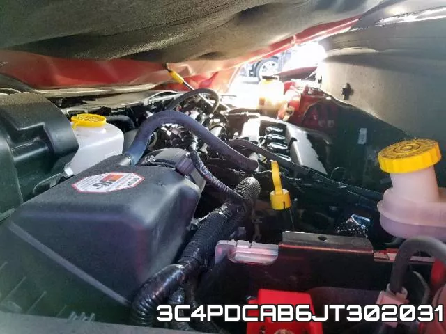 3C4PDCAB6JT302031 фото 8