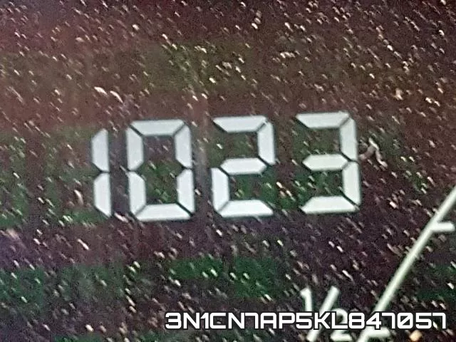 3N1CN7AP5KL847057 фото 8