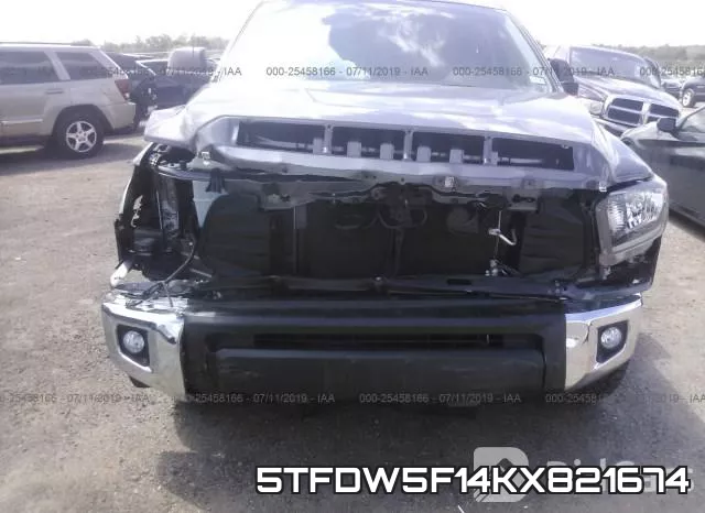 5TFDW5F14KX821674 фото 7