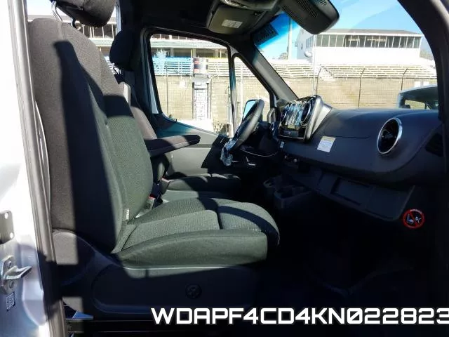WDAPF4CD4KN022823 фото 6