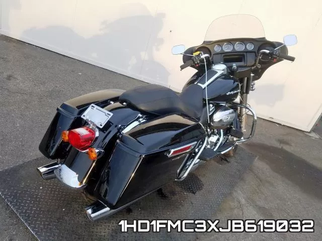 1HD1FMC3XJB619032 фото 4