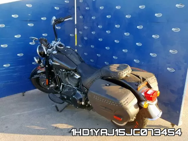 1HD1YAJ15JC073454 фото 3