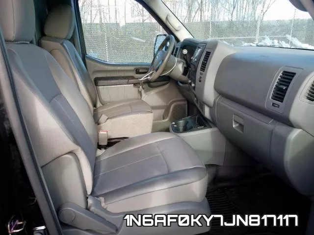 1N6AF0KY7JN817117 фото 5