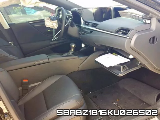 58ABZ1B16KU026502 фото 6
