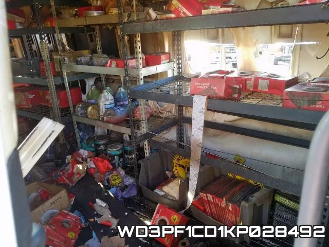 WD3PF1CD1KP028492 фото 7