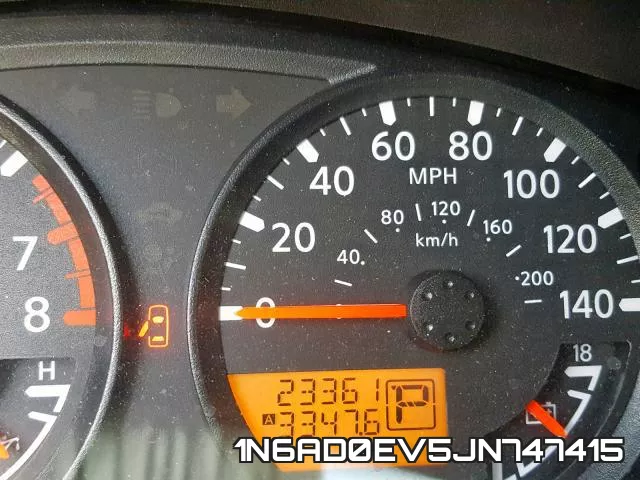 1N6AD0EV5JN747415 фото 9