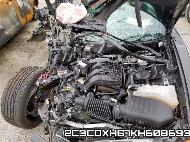 2C3CDXHG7KH608693 фото 7