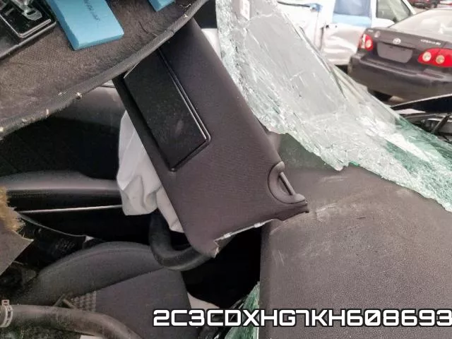 2C3CDXHG7KH608693 фото 8