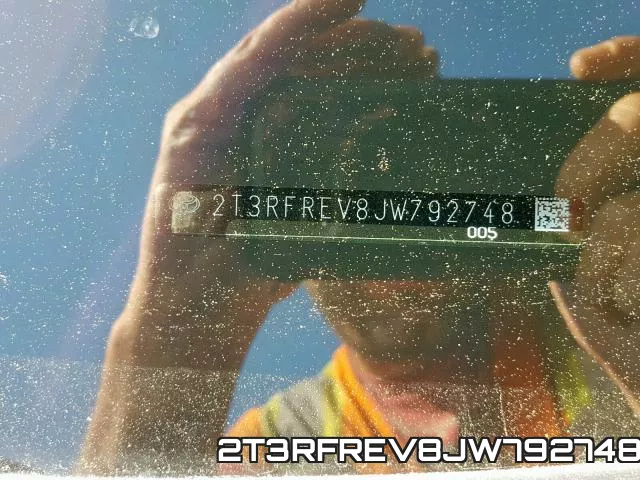 2T3RFREV8JW792748 фото 2