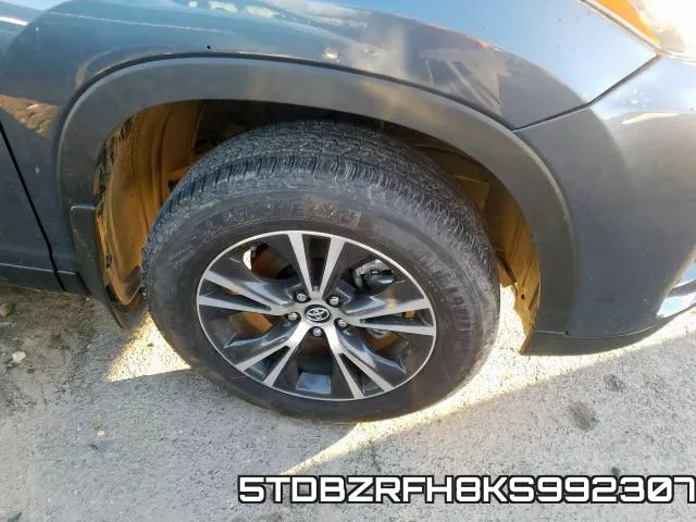5TDBZRFH8KS992307 фото 10