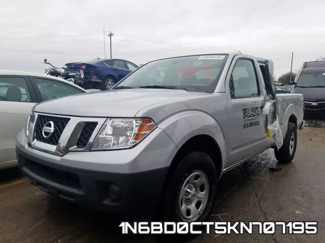 1N6BD0CT5KN707195 фото 3