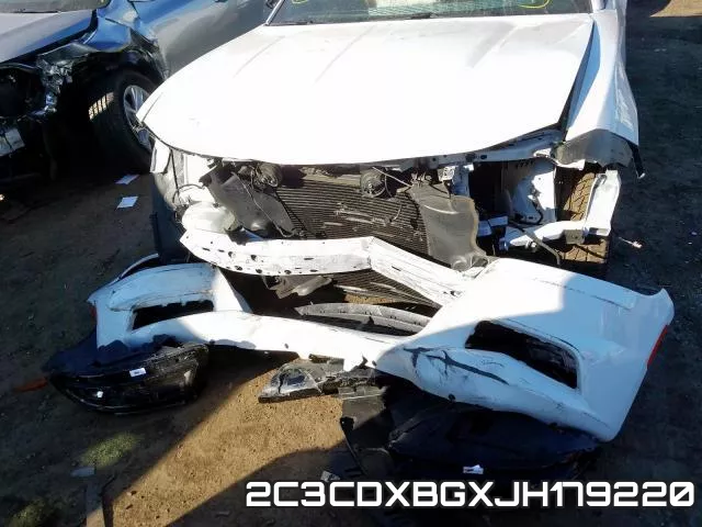 2C3CDXBGXJH179220 фото 10