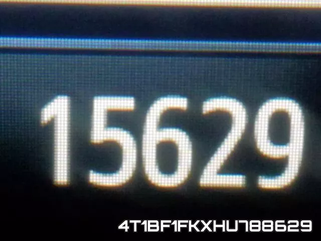 4T1BF1FKXHU788629 фото 8