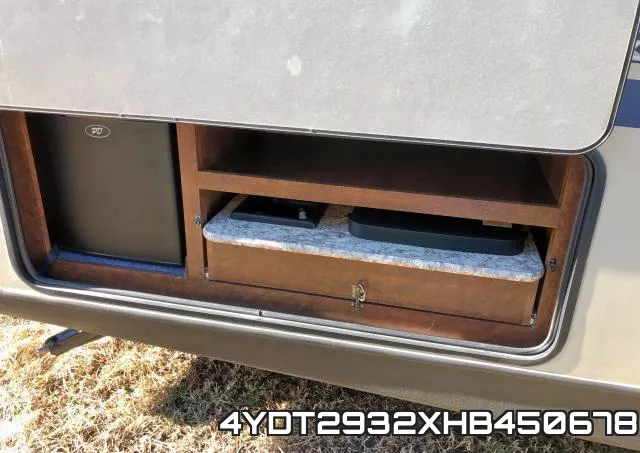 4YDT2932XHB450678 фото 6
