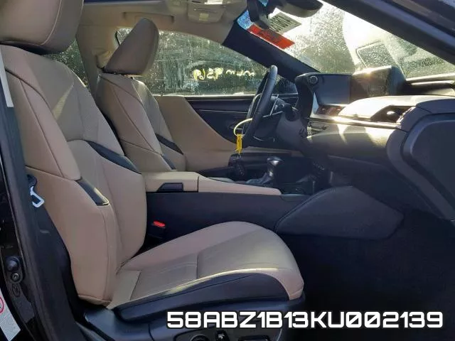 58ABZ1B13KU002139 фото 5