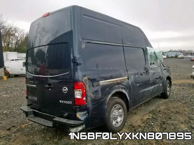 1N6BF0LYXKN807895 фото 5