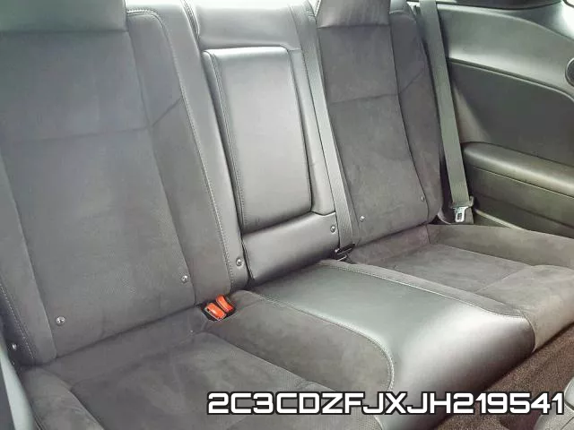 2C3CDZFJXJH219541 фото 6