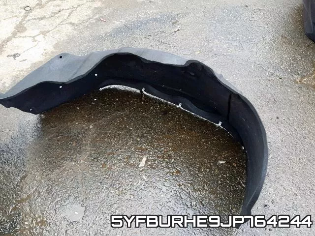 5YFBURHE9JP764244 фото 10