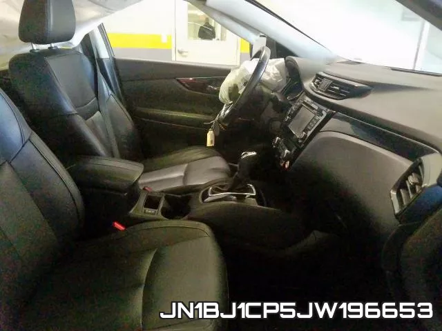 JN1BJ1CP5JW196653 фото 4