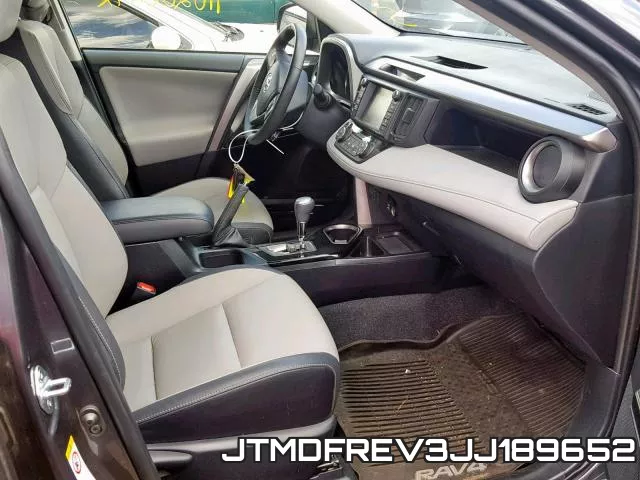JTMDFREV3JJ189652 фото 4
