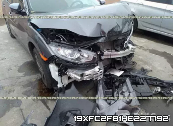 19XFC2F81HE227792 фото 6