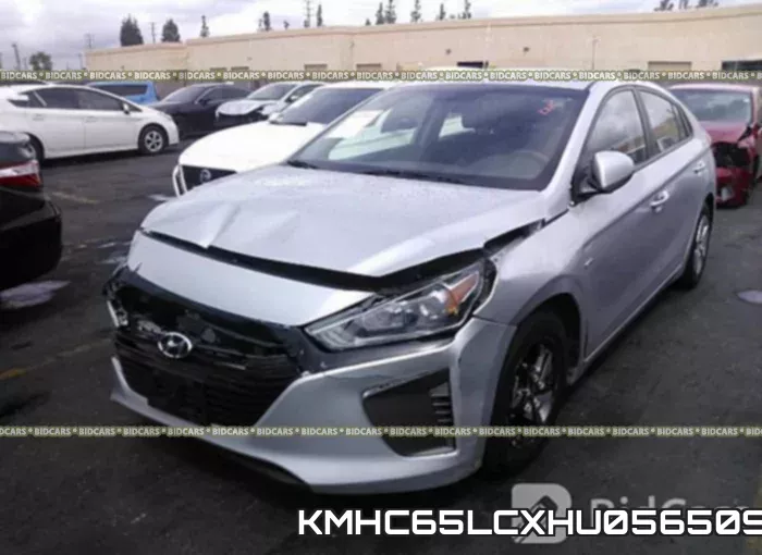 KMHC65LCXHU056509 фото 3