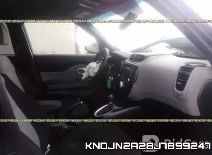 KNDJN2A28J7899247 фото 6