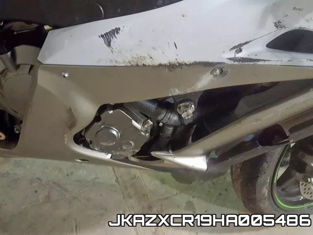JKAZXCR19HA005486 фото 7