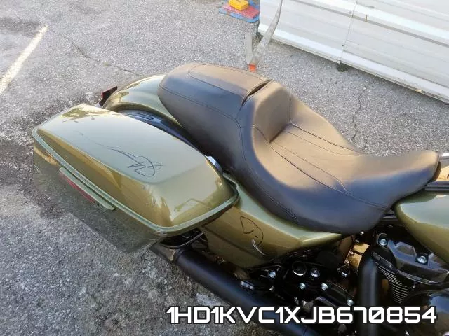 1HD1KVC1XJB670854 фото 6